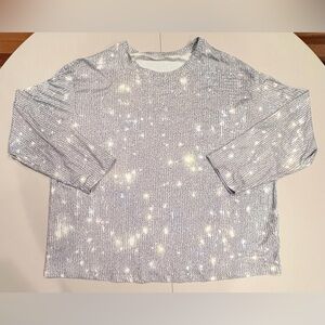 Women’s | plus size crew neck top. Size: 1XL